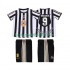 Fotballdrakter Newcastle United SHEARER 9 1997 Retro Hjemmedraktsett 1999 Kortermet til Barn