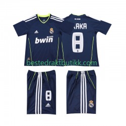 Fotballdrakter Real Madrid KAKA 8 Retro Bortedraktsett 2011 2010 Kortermet til Barn