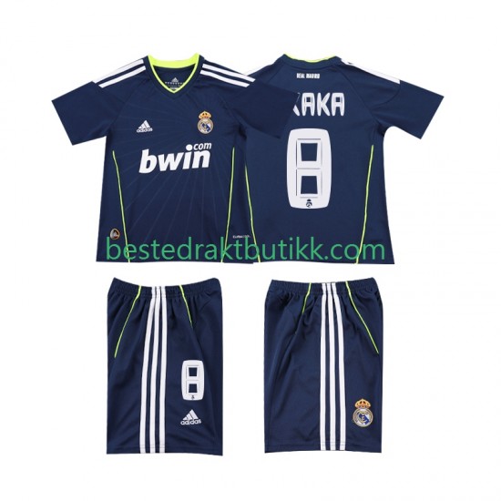 Fotballdrakter Real Madrid KAKA 8 Retro Bortedraktsett 2011 2010 Kortermet til Barn