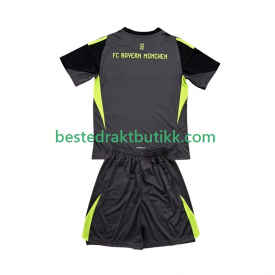 Fotballdrakter FC Bayern München Keeper Tredjedraktsett 2025-2026 Kortermet til Barn