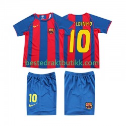 Fotballdrakter FC Barcelona RONALDINHO 10 Retro Hjemmedraktsett 2004 Kortermet til Barn