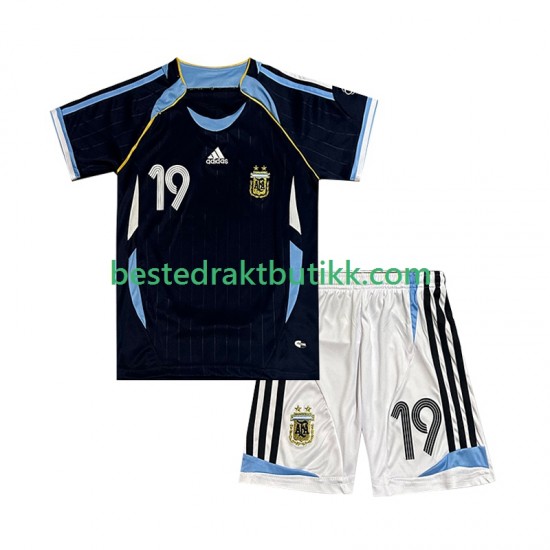 Fotballdrakter Argentina Lionel Messi 19 Retro Bortedraktsett 2006 Kortermet til Barn