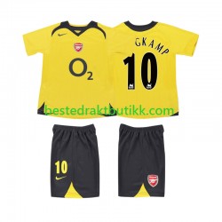 Fotballdrakter Arsenal BERGKAMP 10 2005 Retro Bortedraktsett 2006 Kortermet til Barn