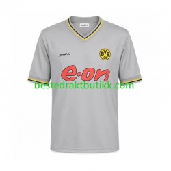 Fotballdrakter Borussia Dortmund 2002 Retro Bortedraktsett Kortermet til Herre