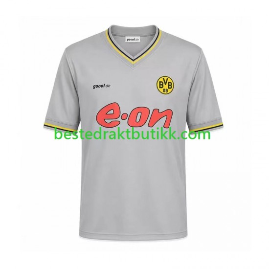 Fotballdrakter Borussia Dortmund 2002 Retro Bortedraktsett Kortermet til Herre