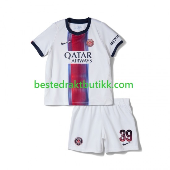 Fotballdrakter Paris Saint-Germain Matvey Safonov 39 Bortedraktsett 2026-2027 Kortermet til Barn