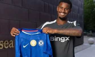 Stamford Bridge ønsker Ajax allrounder velkommen